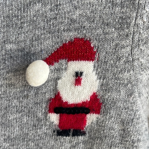 Artisan Ny Gray Sweater with Santa Design - Picture 2 of 6